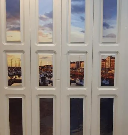 Dindurra Lux Apartment *